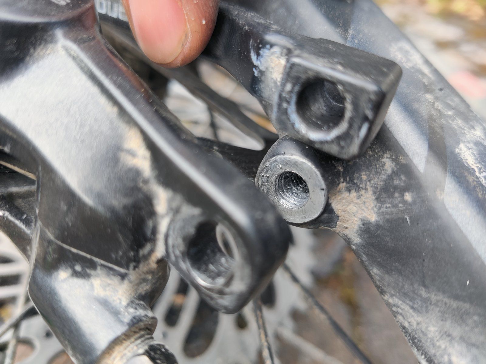 Bremssattel Befestigung lose - Gewinde kaputt | MTB-News.de | IBC  Mountainbike Forum