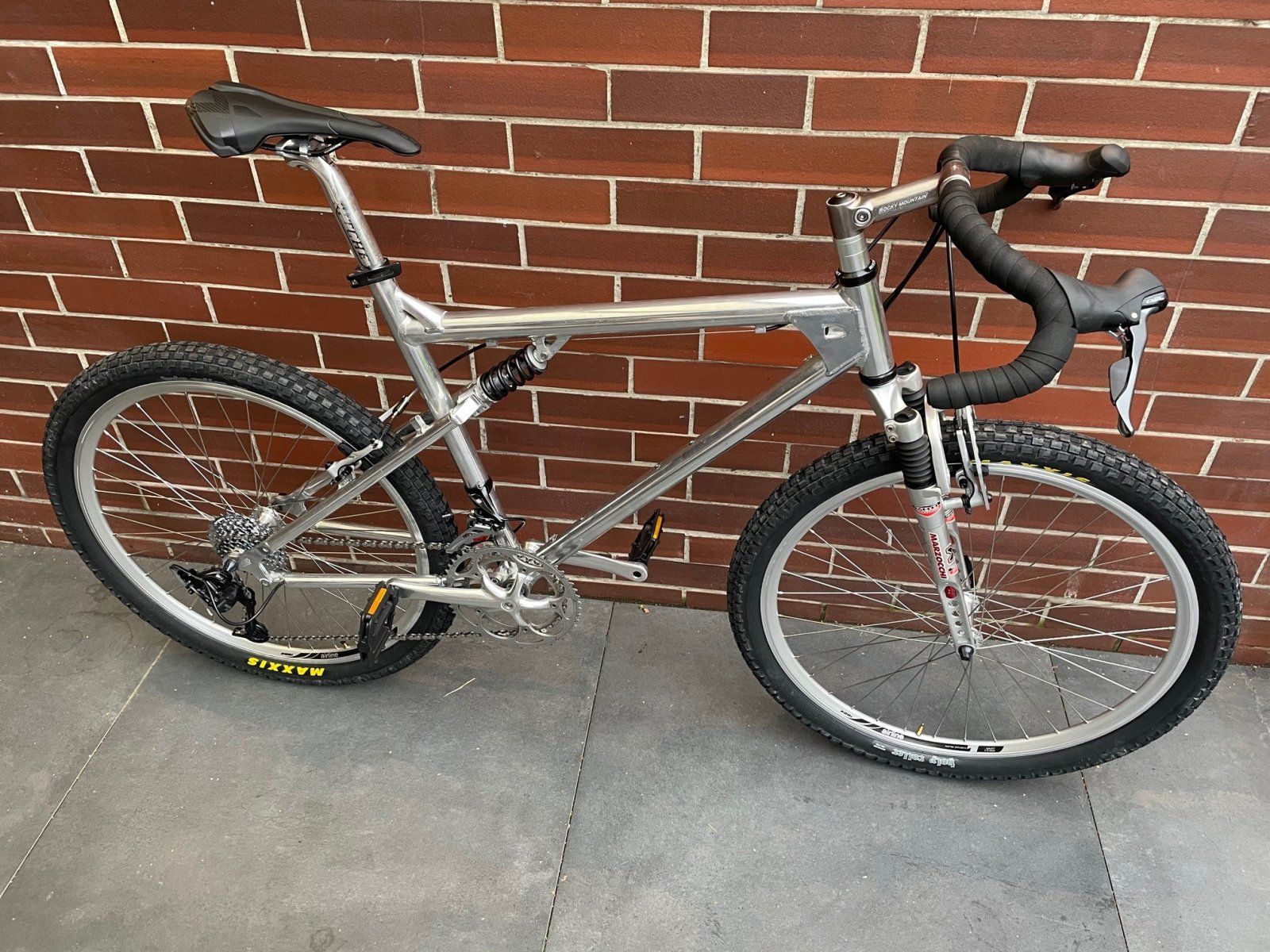 26er deals gravel bike