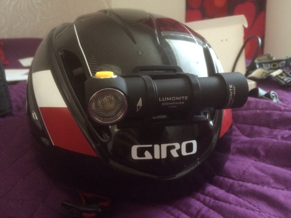 Stirnlampe auf GOPRO-Halterung am Helm | MTB-News.de | IBC Mountainbike  Forum