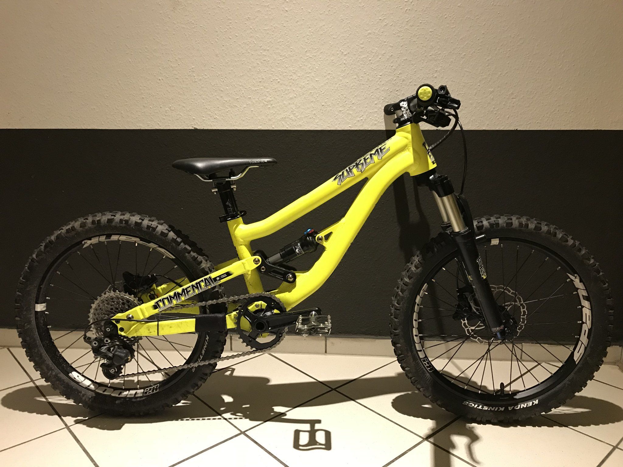 Commencal supreme store 20