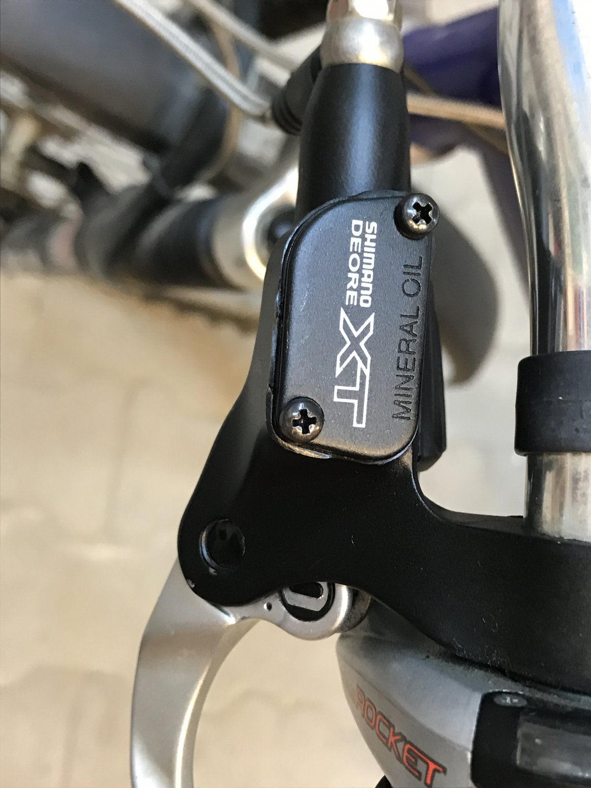 Wie Hydraulikbremsen einer alten Shimano XT entlüften? | MTB-News.de