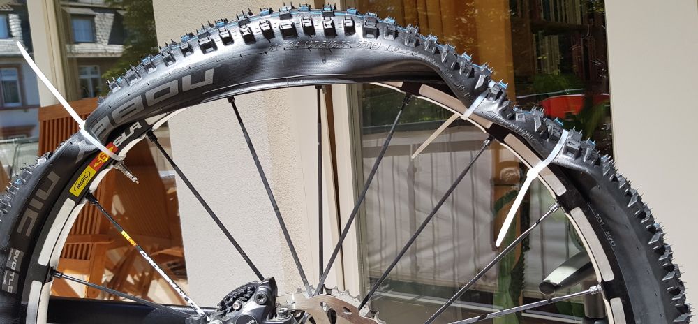 Tipps & Tricks: Neuen Reifen auf Mavic-SLR-Crossmax-Felge aufziehen |  MTB-News.de | IBC Mountainbike Forum