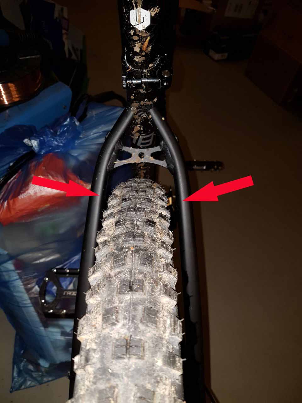 Hinterrad läuft nicht sauber im Rahmen und Steckachse verkratzt! |  MTB-News.de