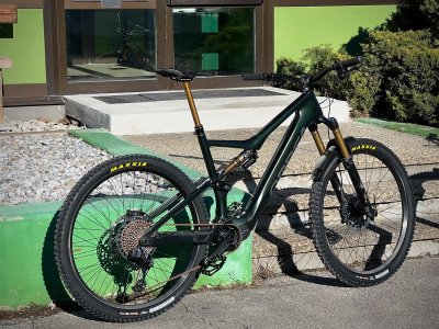 Orbea_RISE_darkgreenmetallic_04.jpg