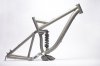 Titanium Enduro frame VPP.JPG