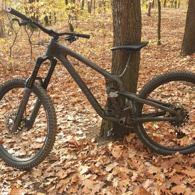 Kaufberatung Enduro lastiges do-it all Trail-Bike bis 2500 | MTB-News.de |  IBC Mountainbike Forum