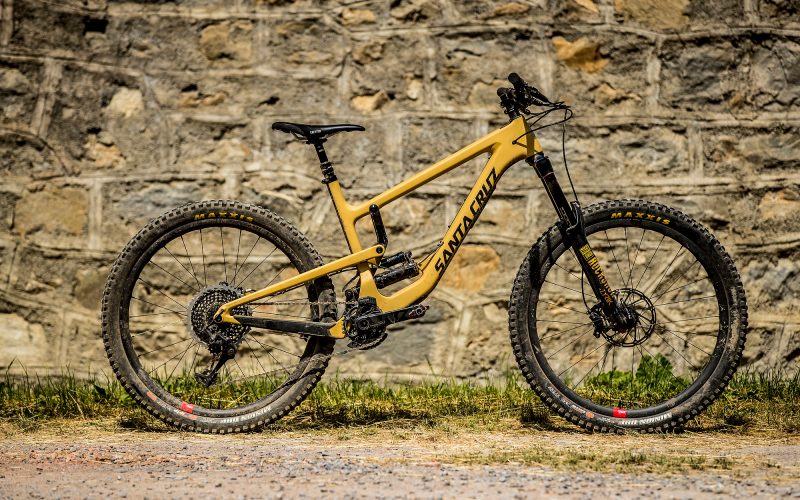 Santa Cruz Nomad 2018 im Test: Vielseitige Abfahrtsmaschine