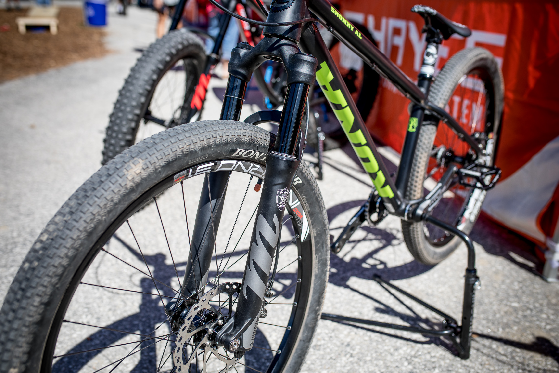 Sea Otter 2018: Manitou Circus Pro, neue Sunringlé Laufradsätze und Pro Taper-Komponenten