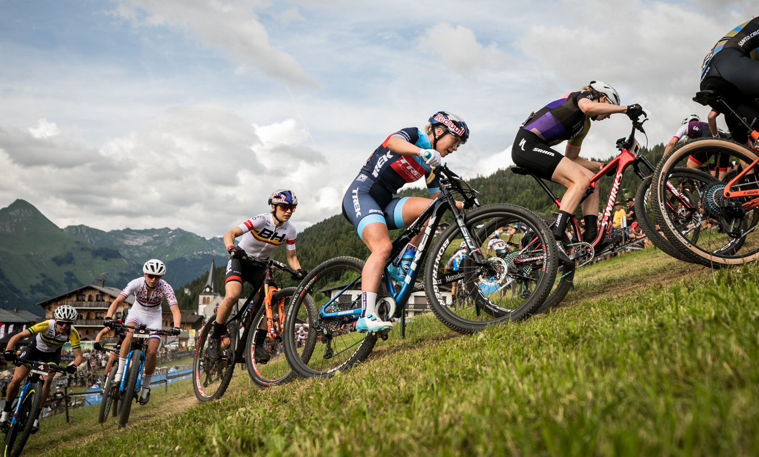 Olympia Tokio 2020: Ergebnisse der Mountainbike Cross Country-Rennen der  Damen - MTB-News.de
